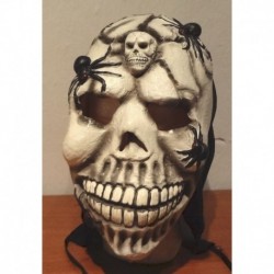 smrtka bílá - plastová maska s pavučinou