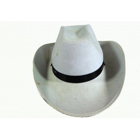 bílý kovbojský klobouk